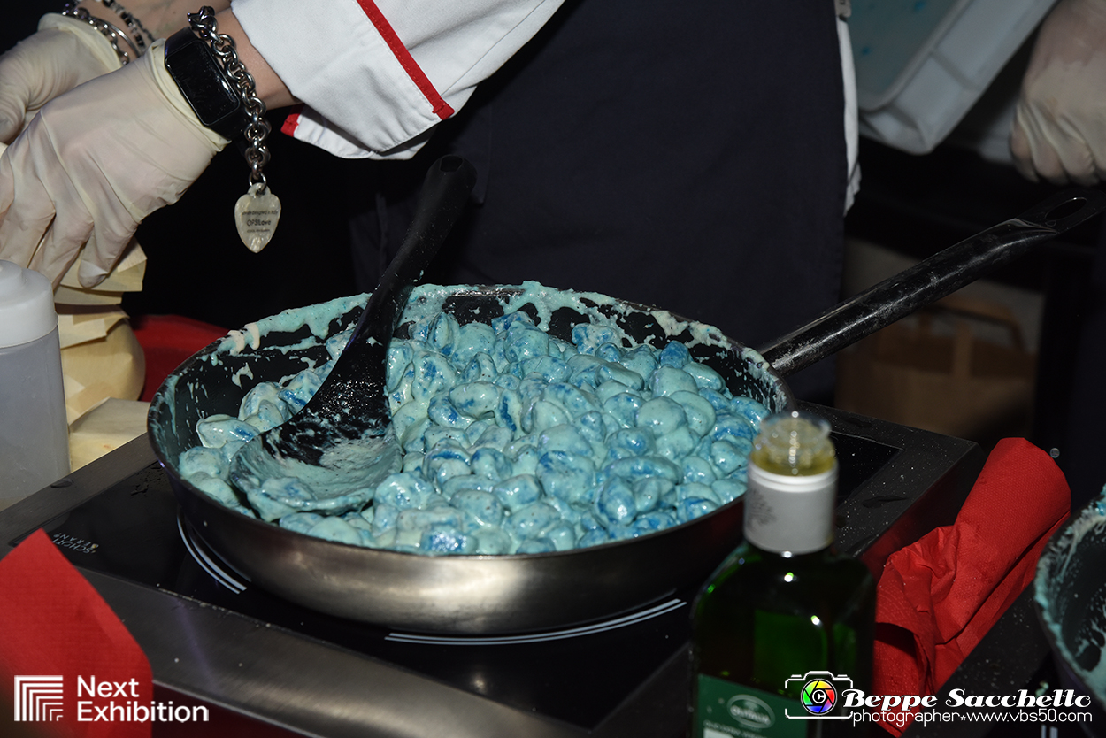 VBS_8149 - Van_Gogh_experience.jpg